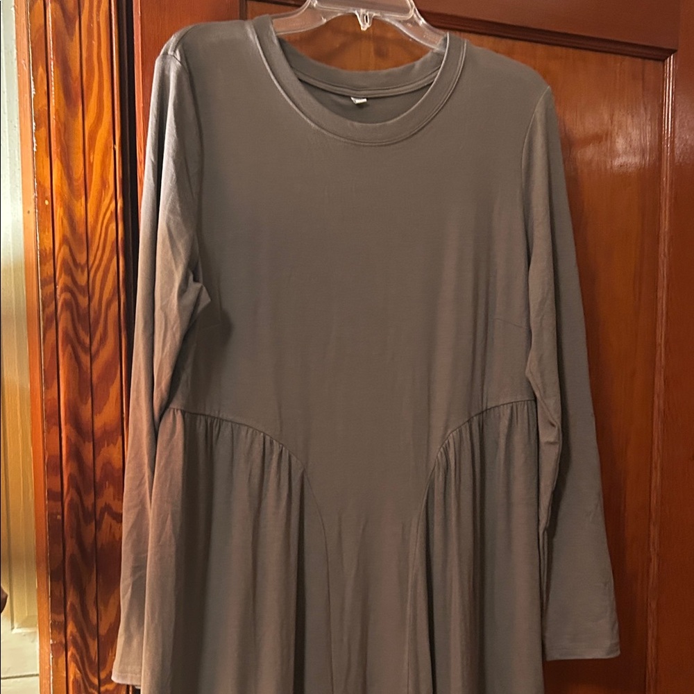 Olive Green Long Sleeve Dress - Picture 4 of 4